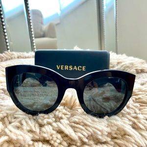 Versace – 51mm Cat Eye Sunglasses